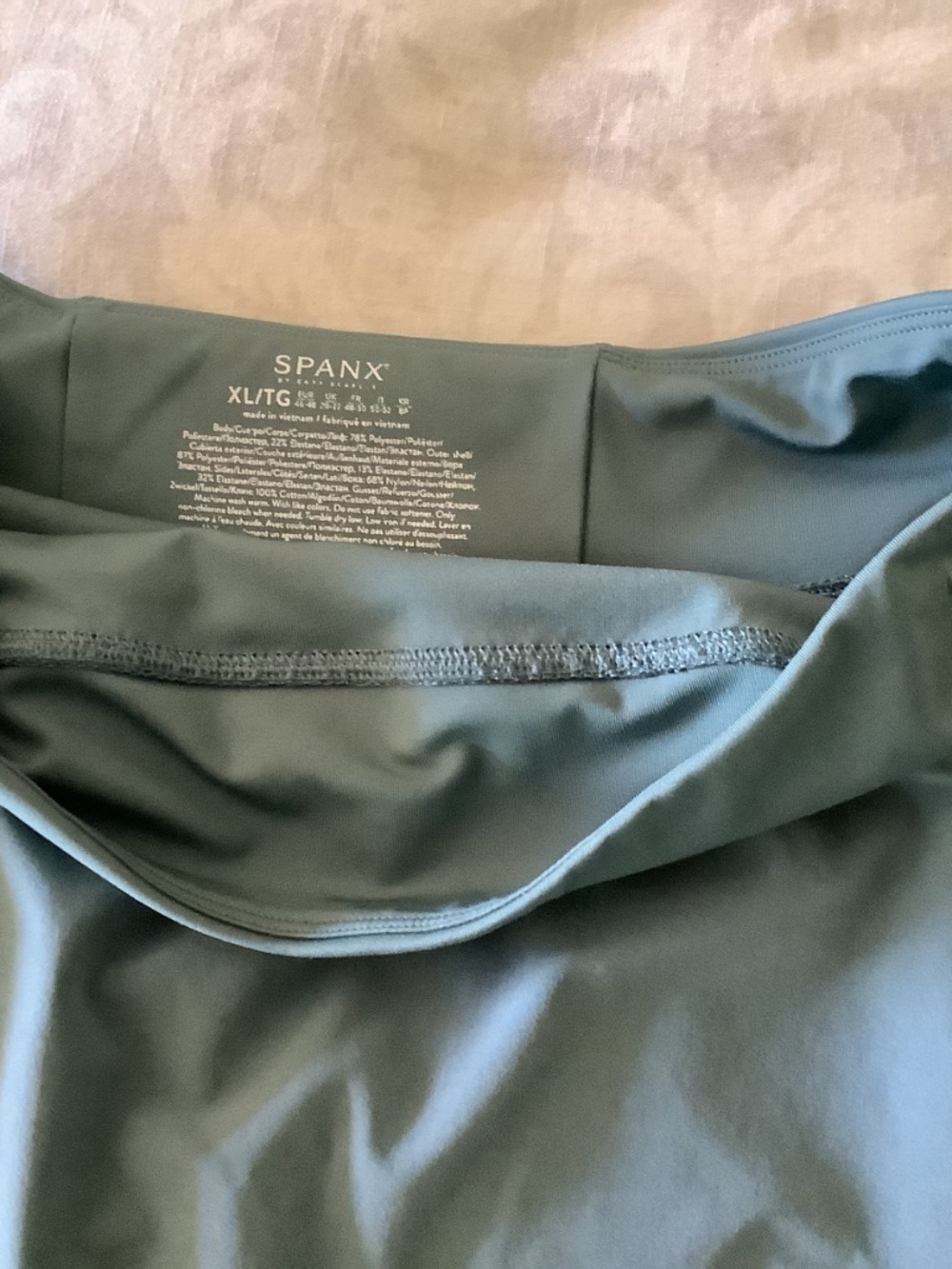 Spanx Get Moving 14”. Selling all - Picture 6 of 7